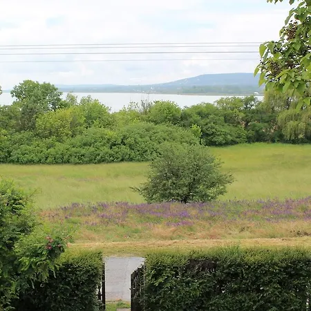 Peace & House In Tihany, Sajkod
