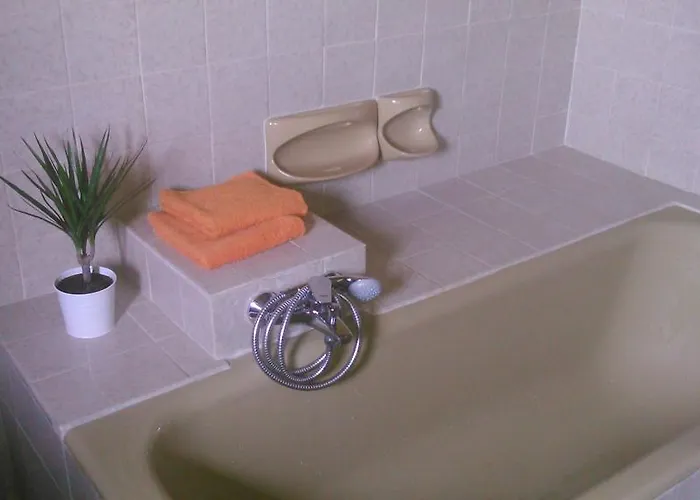 Peace & House In Tihany, Sajkod טיהאני