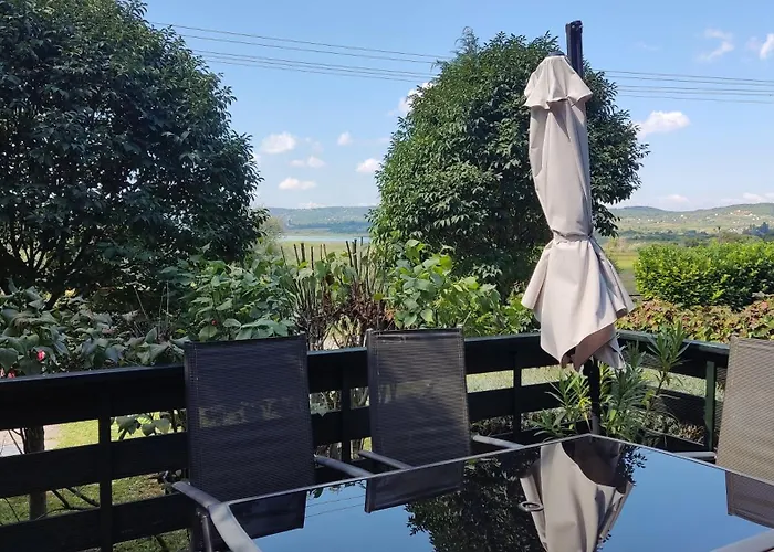 Peace & House In Tihany, Sajkod * טיהאני